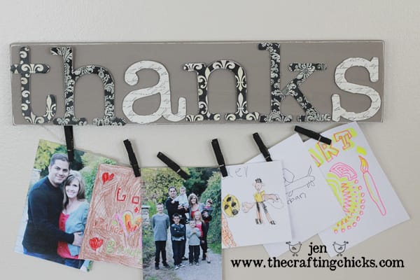 {‘Thanks’ Board-Display What You Are Thankful For}