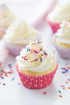 The **MOST** Amazing No-Fail CUPCAKES & FROSTING!