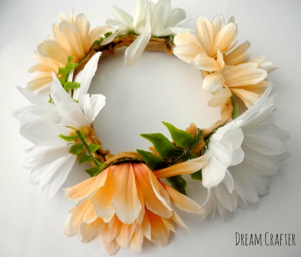 Daisy floral crown