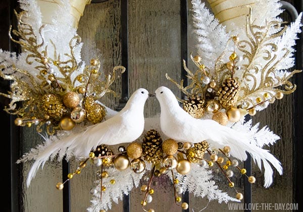 Calling Birds Holiday Wreath::Bloggers Best 12 Days of Christmas