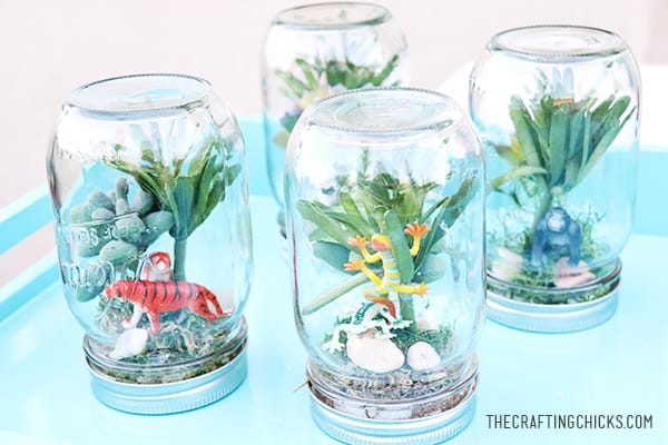 Rainforest in a Jar Kid Craft