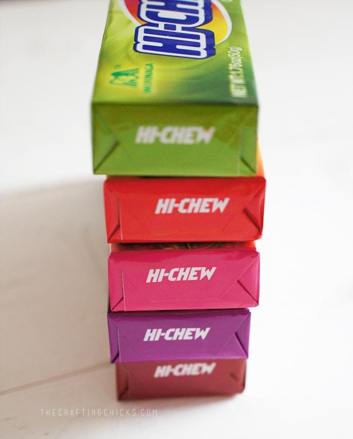 hichew_stacked