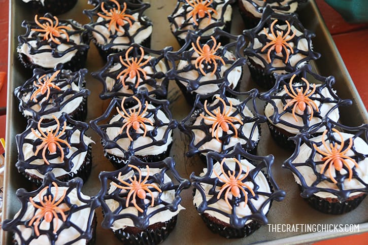 sm spider cupcakes 2