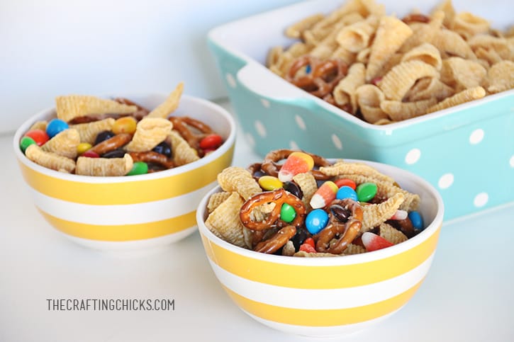 Thanksgiving Snack Mix