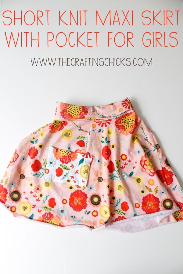 Short Knit Maxi Skirt with Pocket 