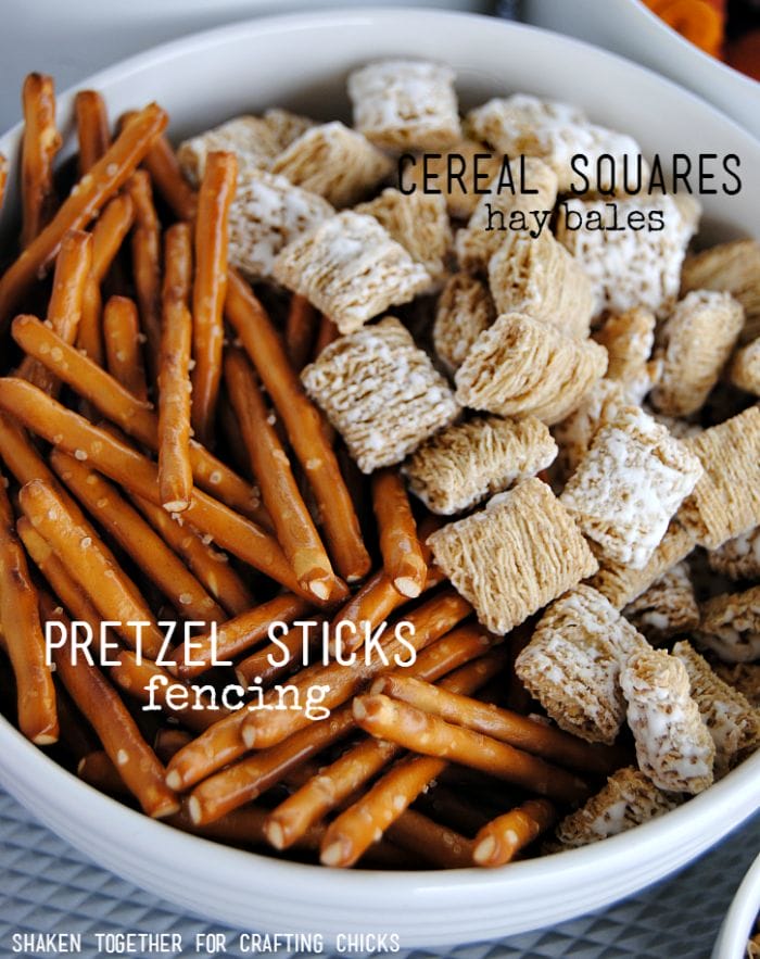 On the Farm Snack Mix - add pretzel sticks for fencing and cereal for hay bales!