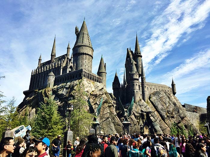 7 Things You Have To Do at The Wizarding World of Harry Potter in California