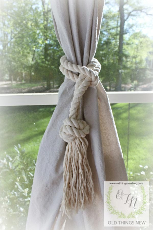 Drop Cloth Porch Curtains - Love this simple privacy solution!