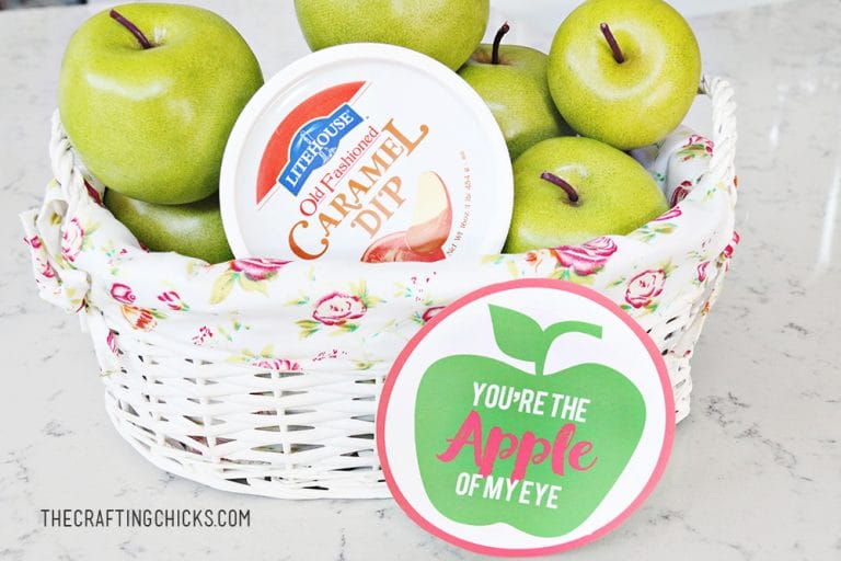 Apple Gift Idea and Free Printable Tag