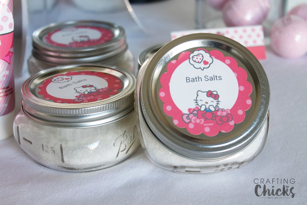 Hello Kitty Spa Party Bath Salts