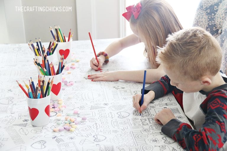 Valentine’s Day Coloring Tablecloth