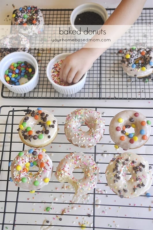 Cooking with Kids | Let your kids help in the kitchen with these easy recipes and fun kids activities. Print a kids cookbook for their very own!