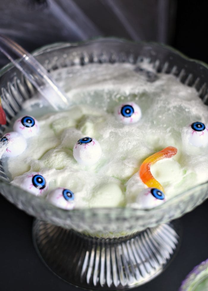 Ghoulish Halloween Kid's Drink - The Crafting Chicks