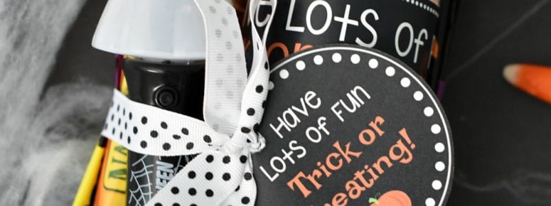 Cute Halloween Gift Idea-Trick or Treating Gift for the Kids #halloweengift #cutegiftideas