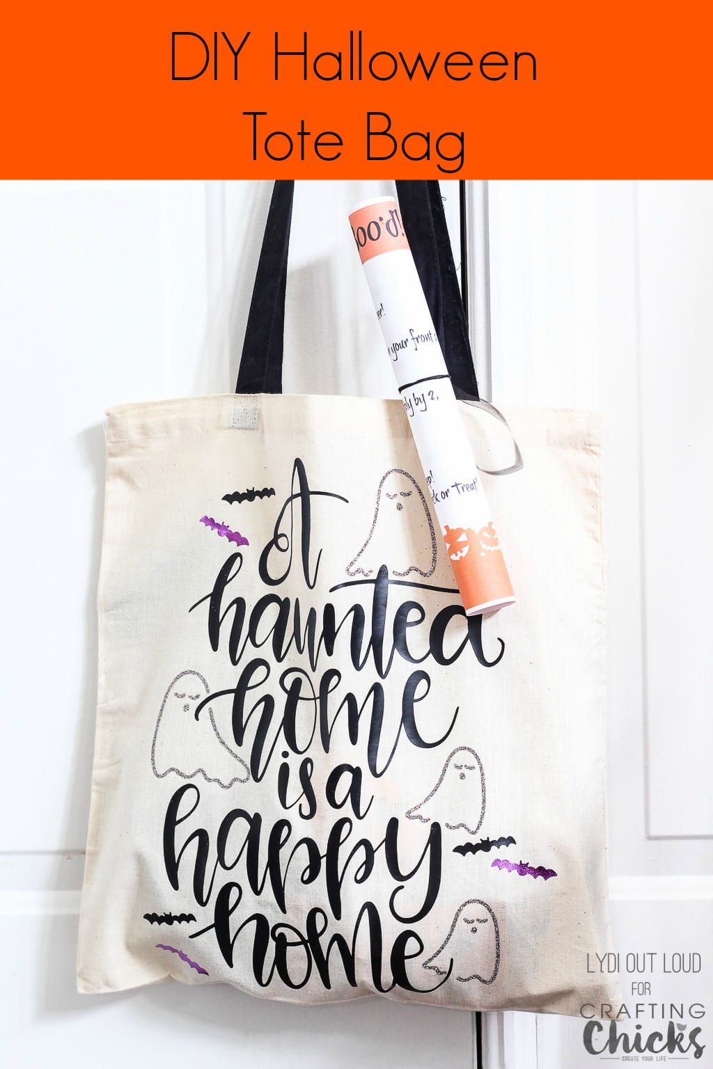 BOO your neighbors with this adorable DIY Halloween Tote Bag! #ironon #cricut #Halloweencrafts 
