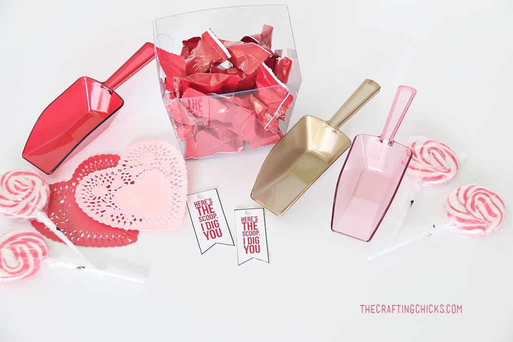Here's the Scoop I Dig You free valentine printable gift idea.