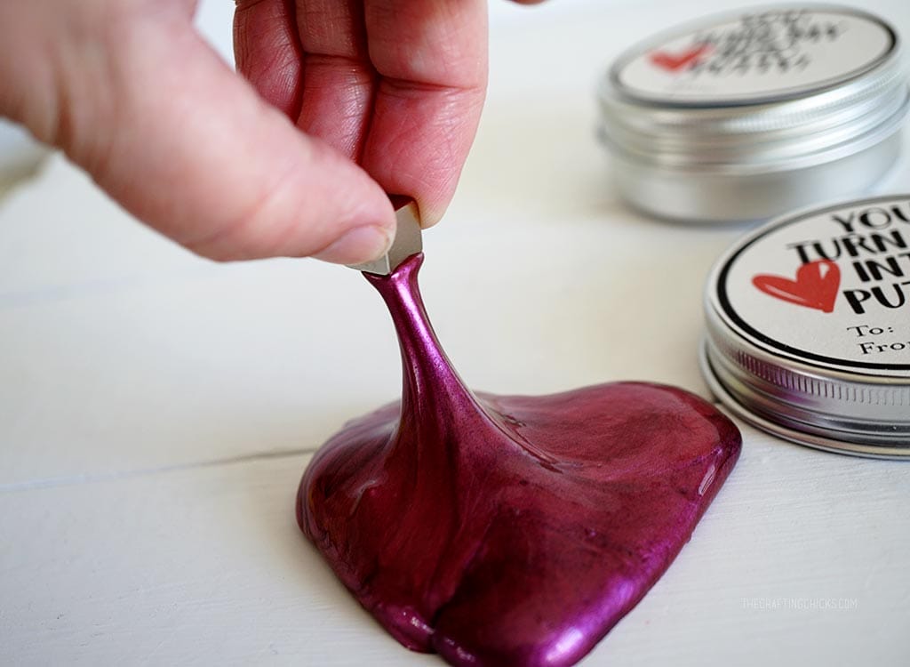 Magnetic Putty Valentines