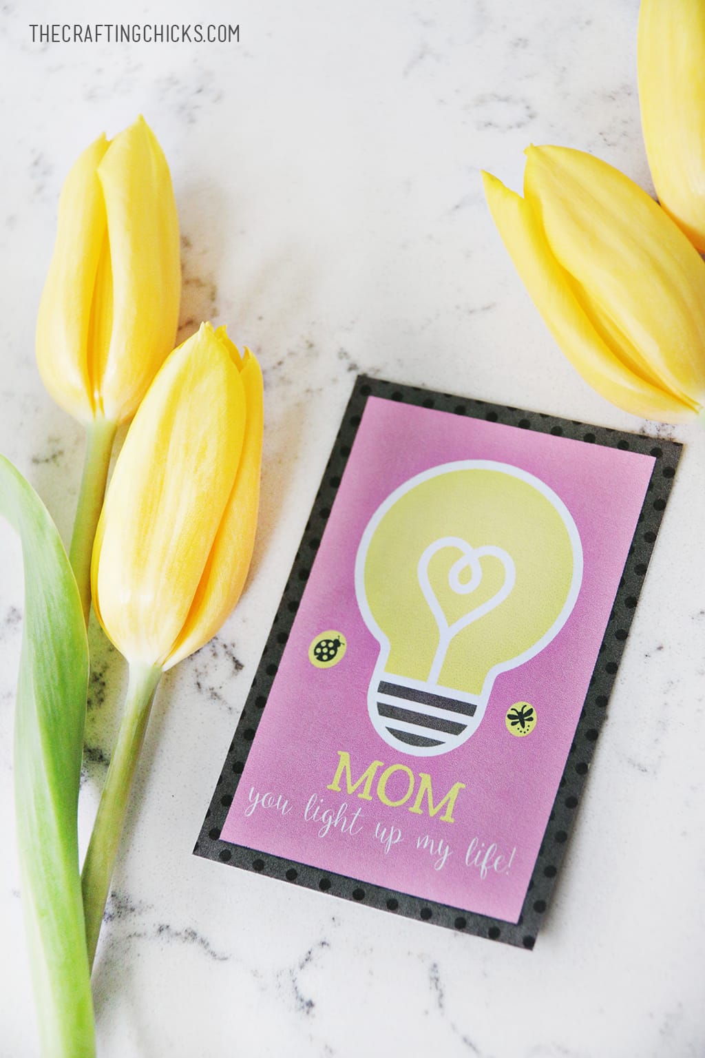 Free Mother's Day Printable Tags for Mother's Day, Attach these cute tags to any gift for Mother's Day!
