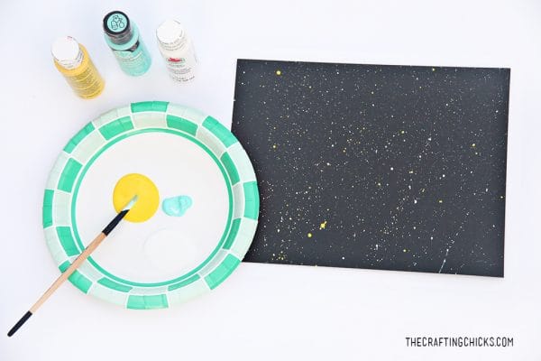 Easy Solar System Craft for Kids - The Crafting Chicks