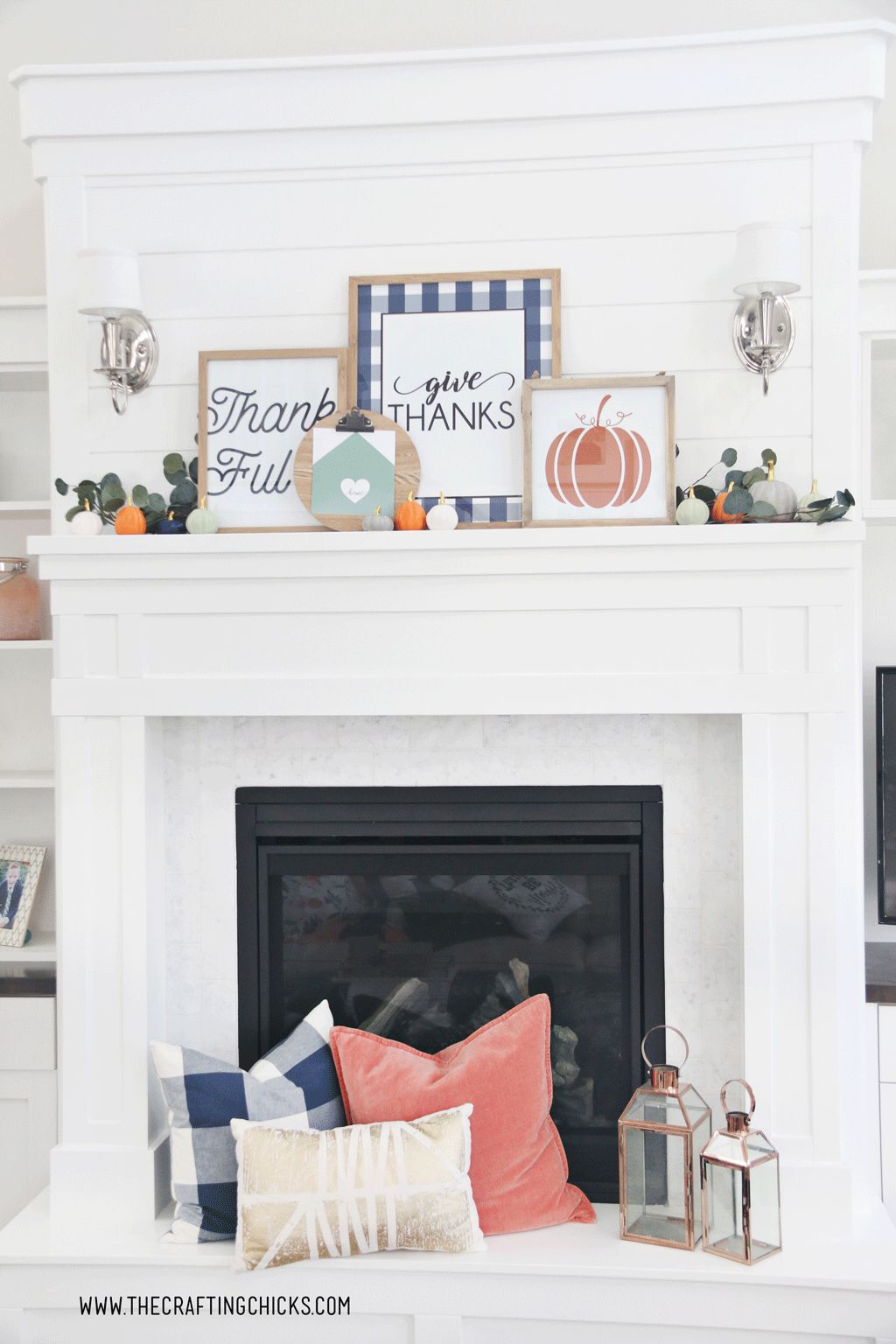 Thanksgiving Fall Mantle, Autumn mantle, fall mantle, how to decorate a fall mantle, how to decorate a thanksgiving mantle
