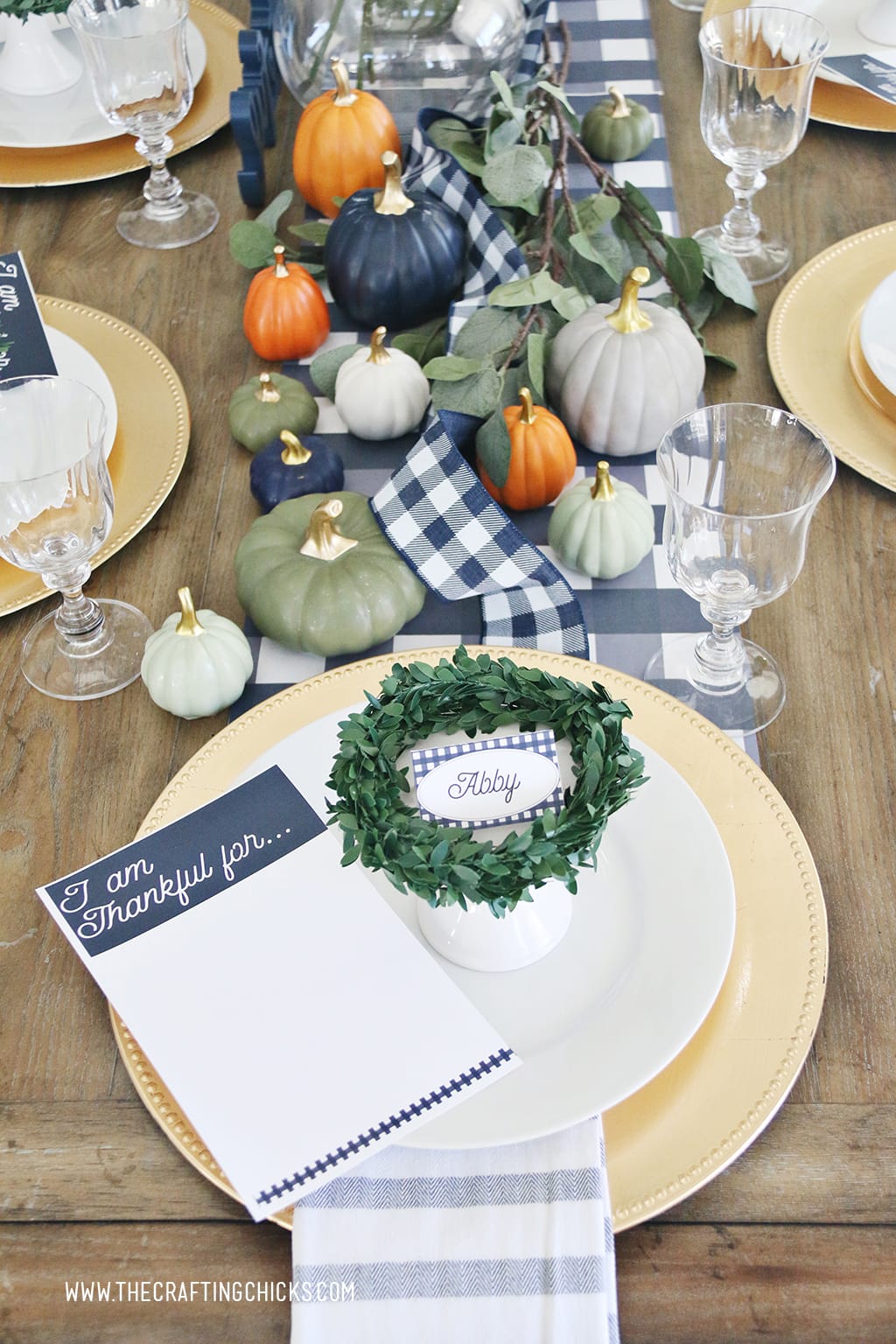 Thanksgiving printable I am Thankful for printable cards in navy and white.