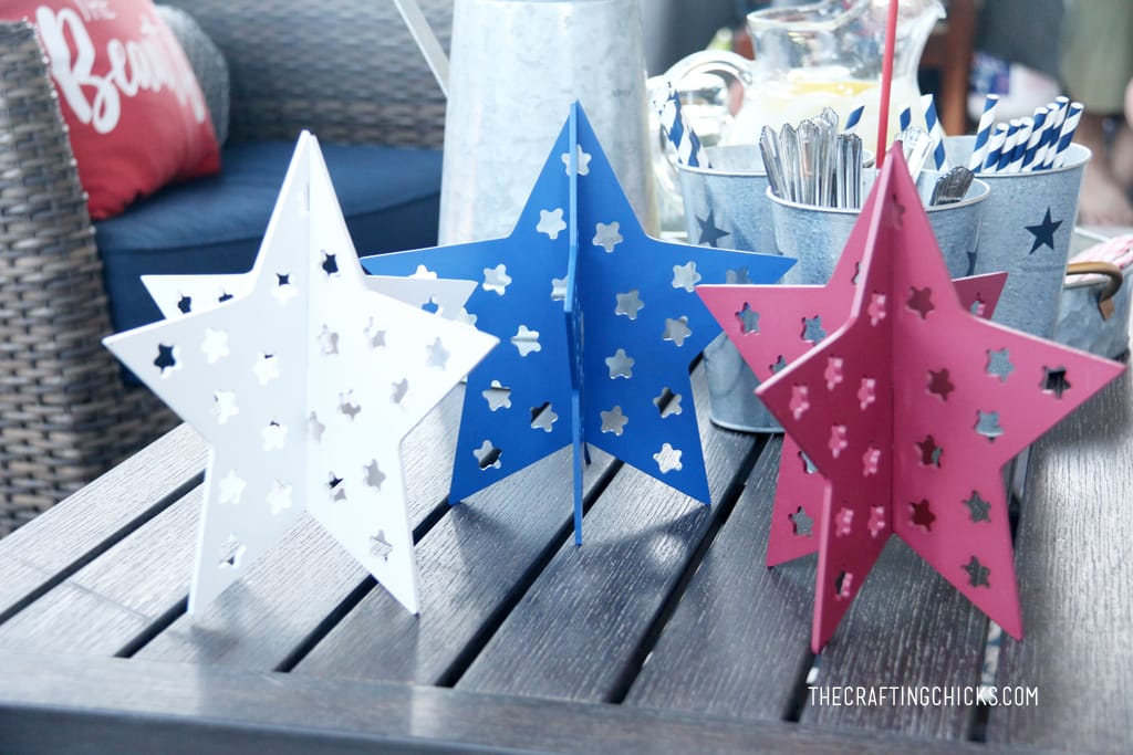 White, blue and red slotted stars as patriotic decor.