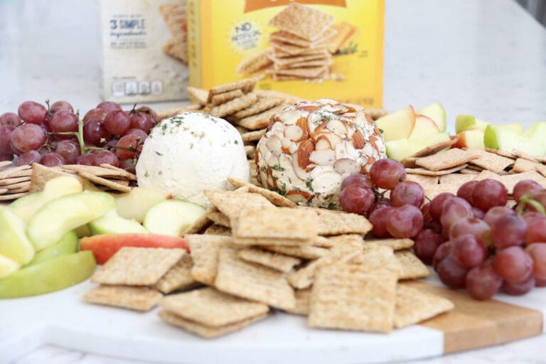 Simple Ranch Cheese Ball