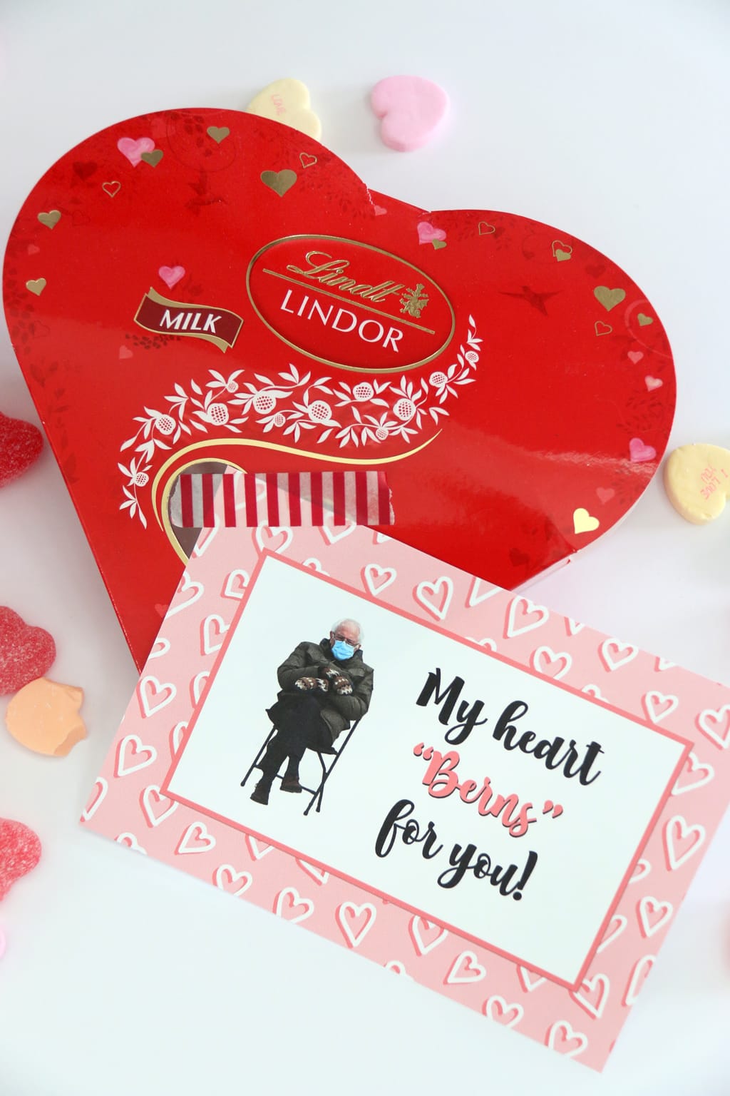 My Heart "Berns" for you Free Valentine Gift Tag taped to Lindt Lindor Chocolates